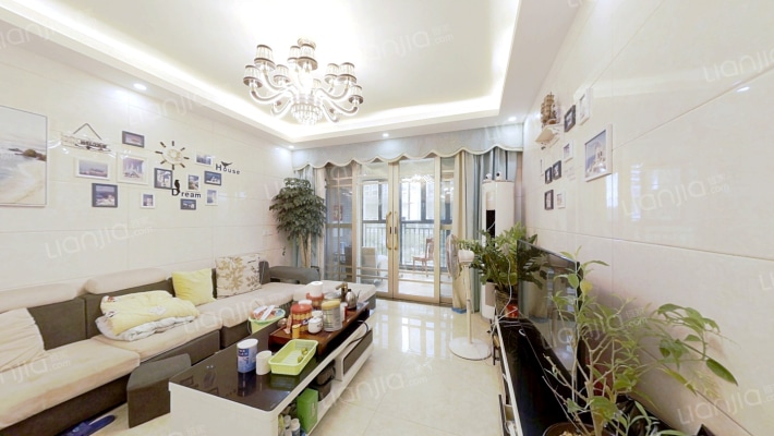 华达颐华庭二手房实景图