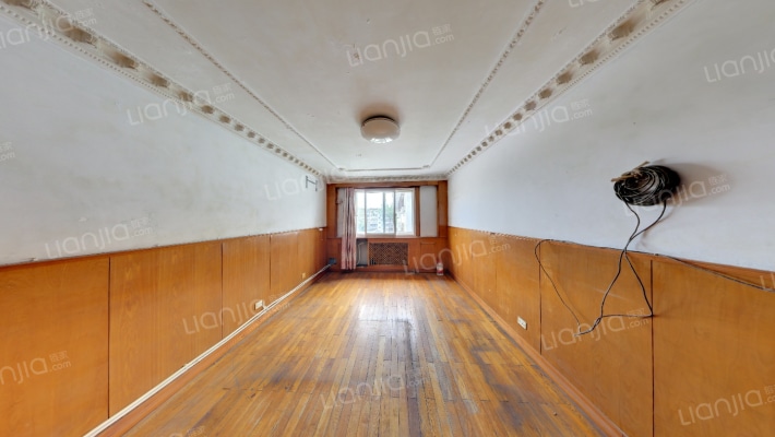 澳隆花园二手房实景图