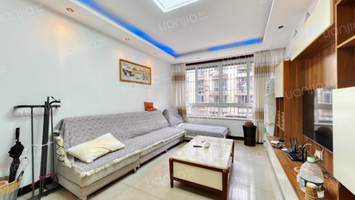 富强街64号二手房实景图