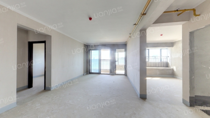 招商樾望二手房实景图