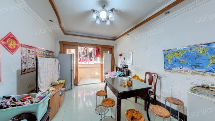 玉盘家园二区 二手房实景图