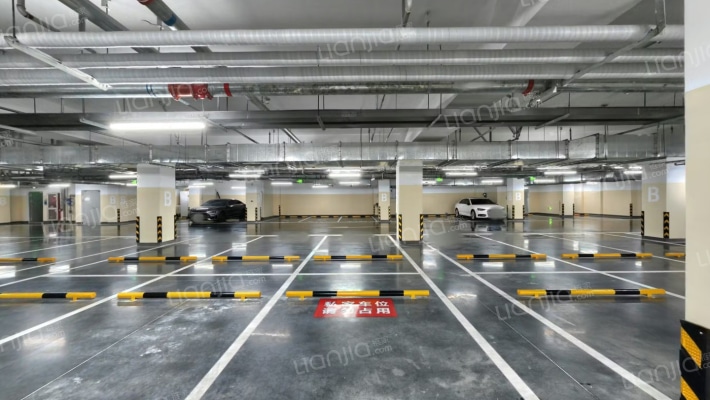 北科建·翡翠华府二手房实景图
