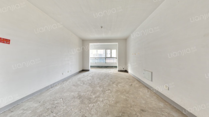 中南樾府二手房实景图