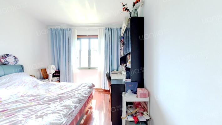 信义新村二手房实景图