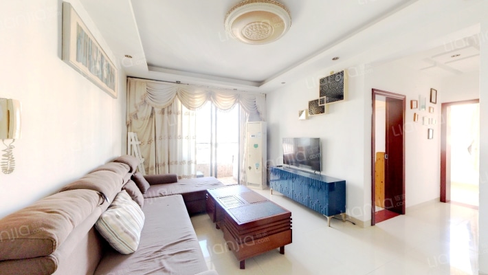 威廉城邦二手房实景图