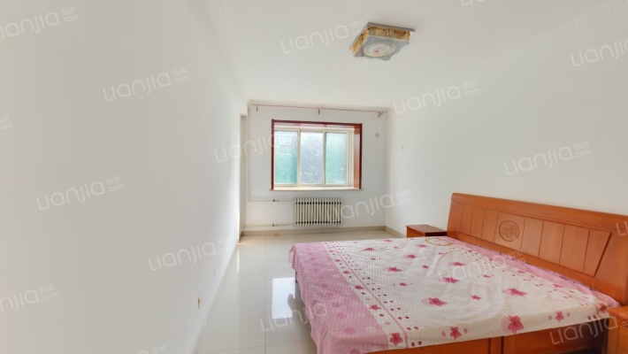 明珠秀冠花园二手房实景图