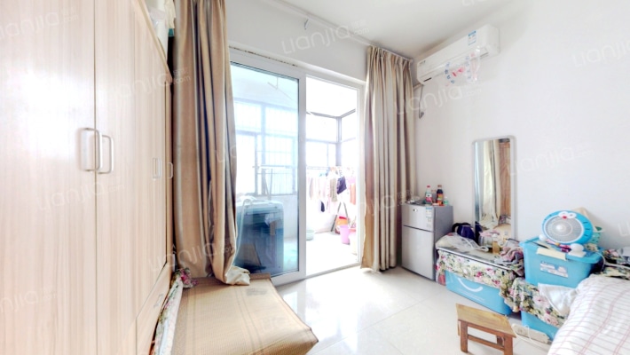 楚夏花园懒公馆二手房实景图