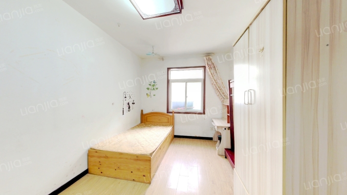 七里山南村六区二手房实景图