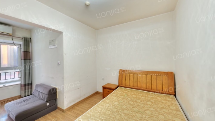 万科棉花公寓二手房实景图