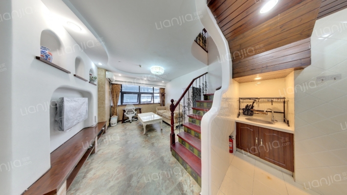 天霸商务馆二手房实景图