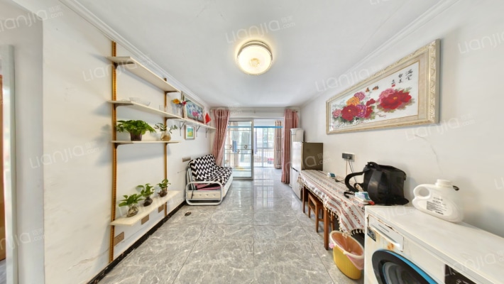 新区花园二手房实景图