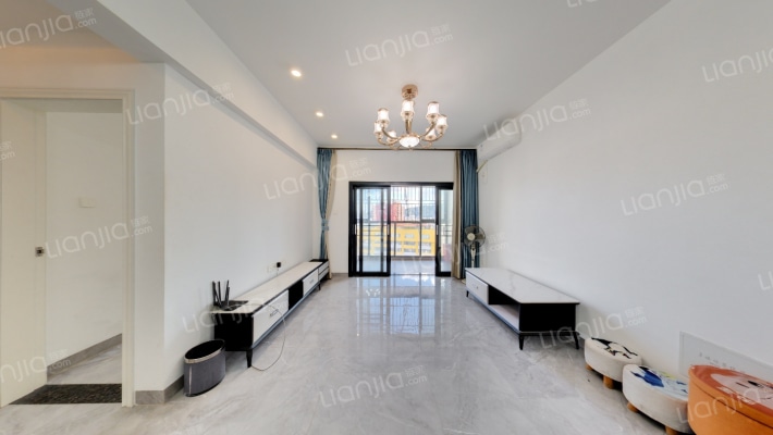 美杜兰华庭二手房实景图