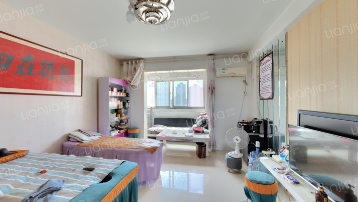 丽月湾二手房实景图