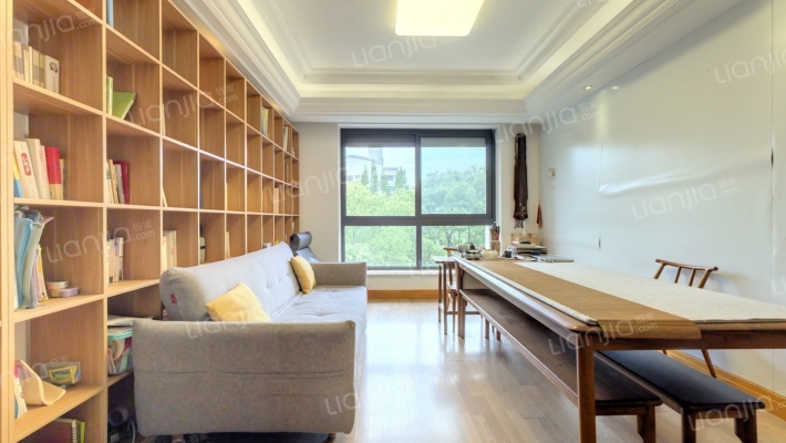 中鹰黑森林二手房实景图