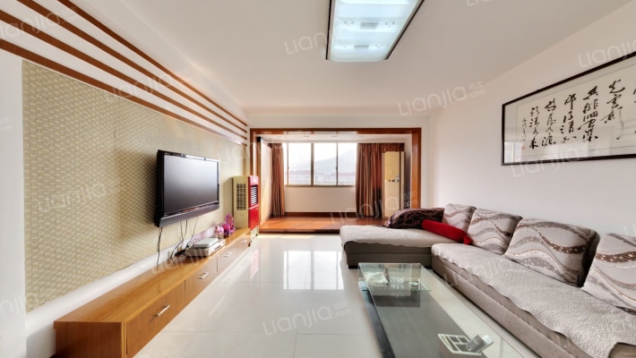 汇龙山庄二手房实景图