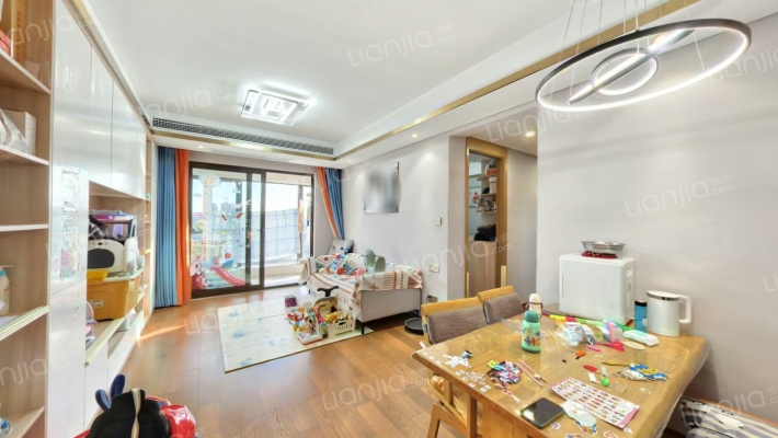 悦茏雅苑二手房实景图