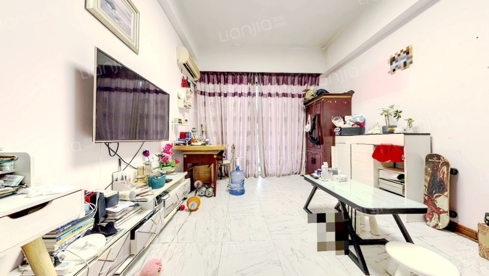 皇家花园二手房实景图