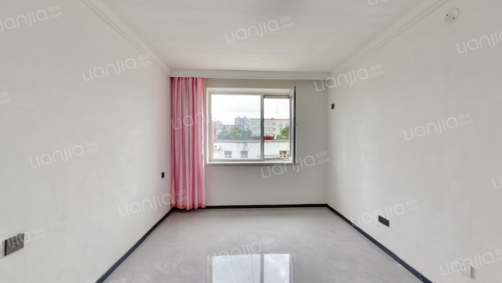 黄金学院二手房实景图