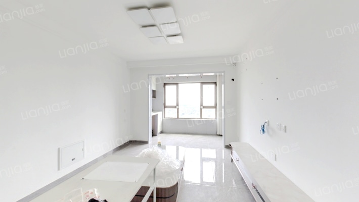 华远海蓝和光二手房实景图