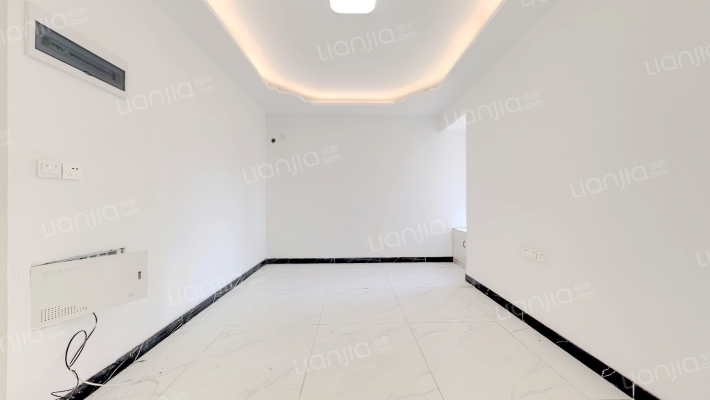 台银城二手房实景图