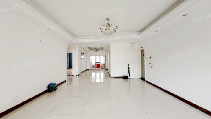 金碧辉煌大厦二手房实景图