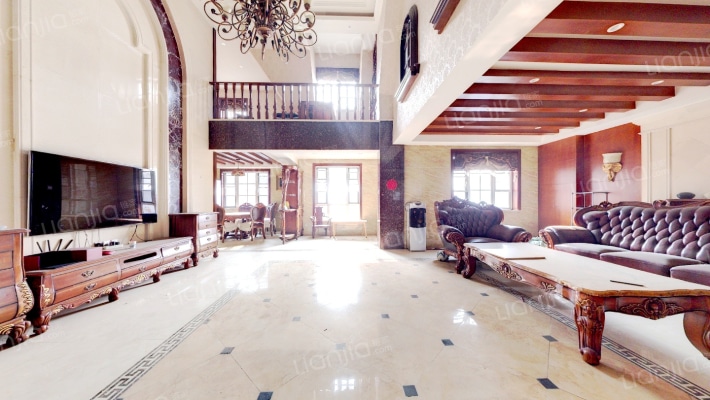 温哥华山庄北区二手房实景图