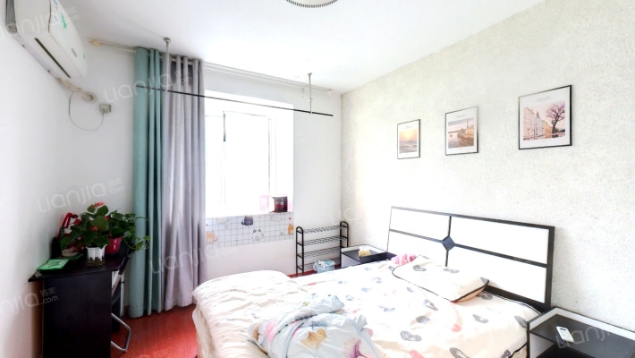 三里墩花苑二手房实景图