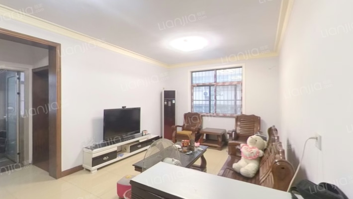 康达彩虹小区二手房实景图