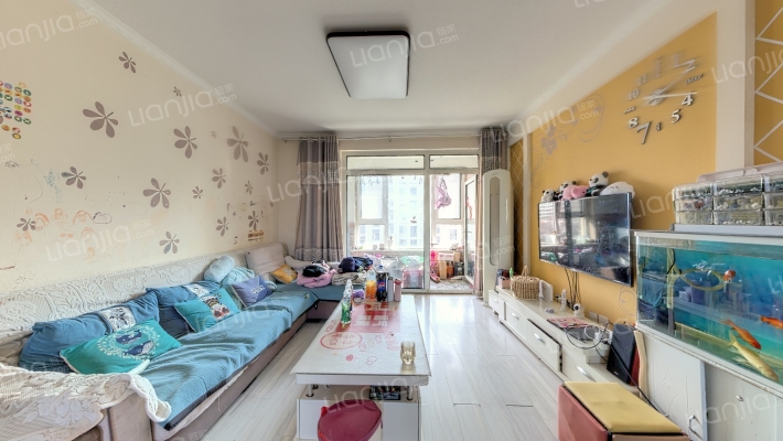 鑫江水青木华四期二手房实景图