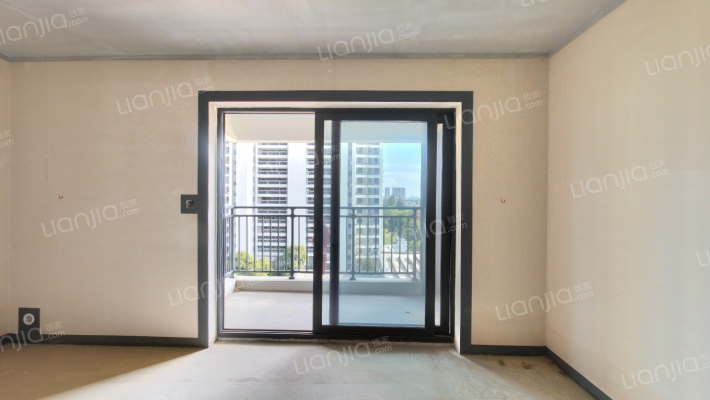 保利清能拾光年二手房实景图