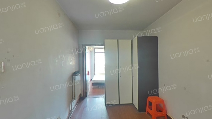 联纺路71号院二手房实景图