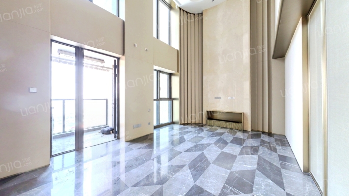 浦发壹滨江(崮山北路99弄)二手房实景图