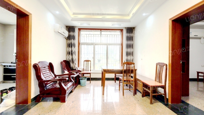 固城湖南路二手房实景图