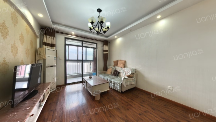 保利蓝海郡二手房实景图