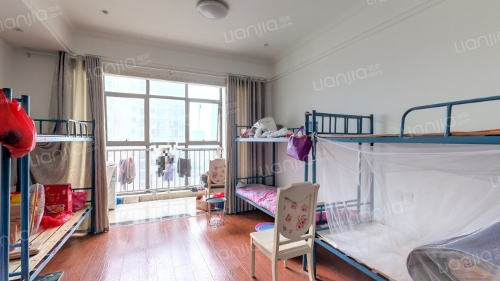 长江8号二手房实景图