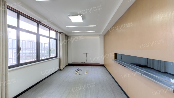 湖南国际商务中心二手房实景图