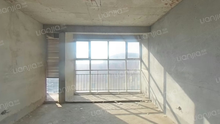 聚龙佳苑二手房实景图