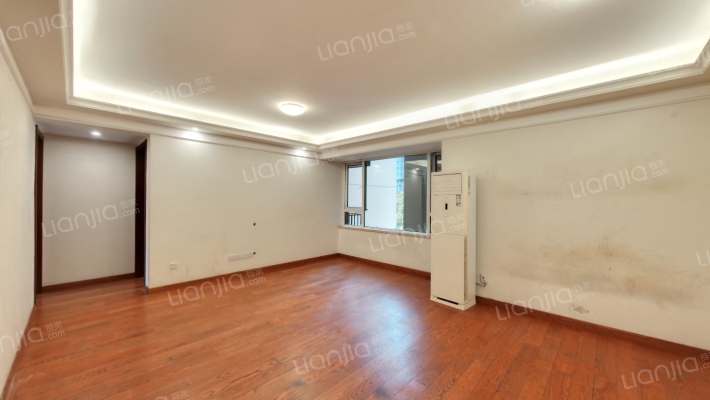 佳兆业8号君樾二手房实景图