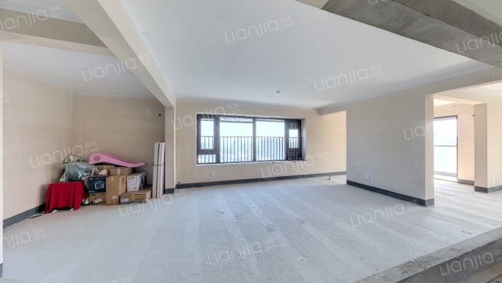 保利和光城樾二手房实景图