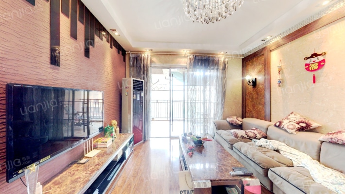 堰山和畔4期二手房实景图