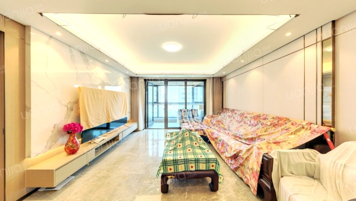 逸景湾二手房实景图