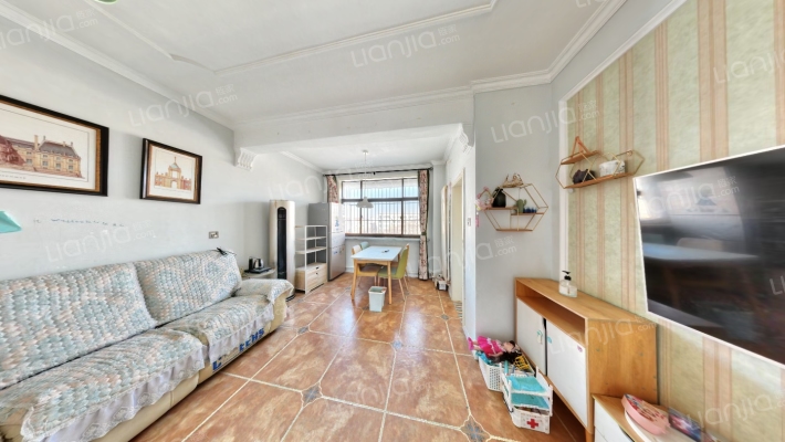 人行家属院二手房实景图