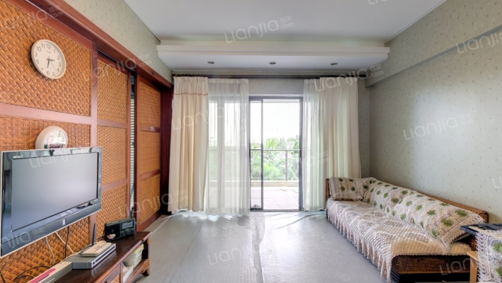 天赐18°蔚蓝二手房实景图