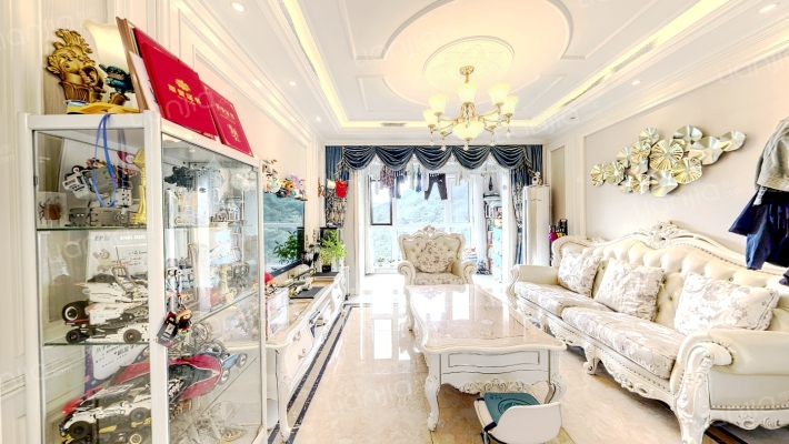 亿达普罗旺斯三期二手房实景图