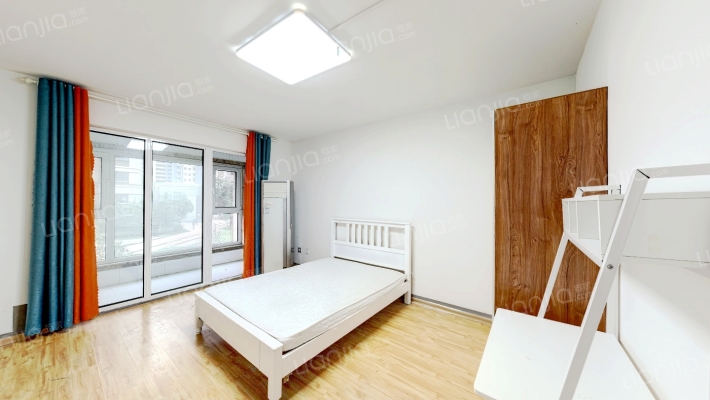 绿地华彤苑二手房实景图