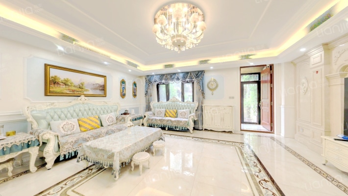 剑桥郡郡湾东区二手房实景图