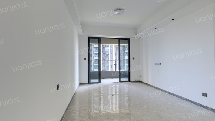 富港·水岸云天二手房实景图