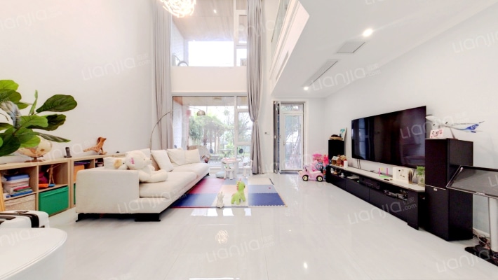 融创嘉德庄园二期二手房实景图