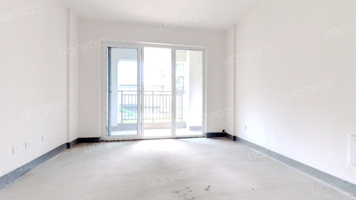 融发雅居二手房实景图