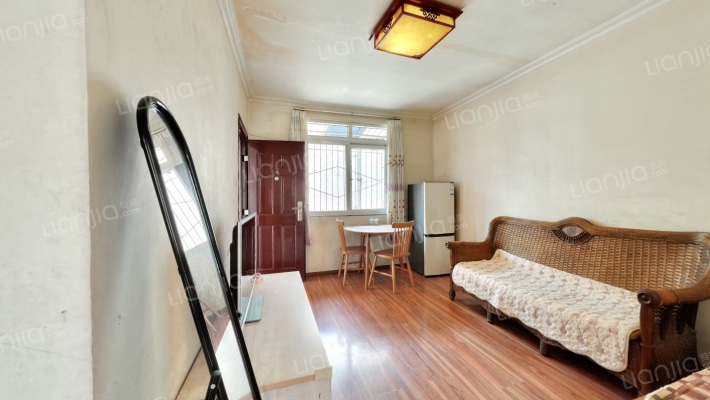 三圣街21号二手房实景图